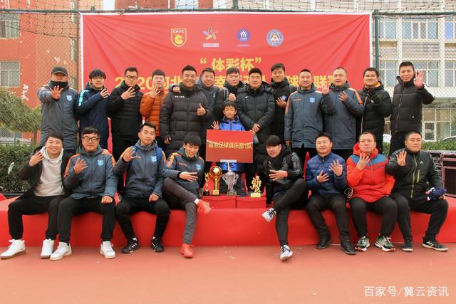 中国男篮不敌塞尔维亚 李凯尔6分4板赵睿13分