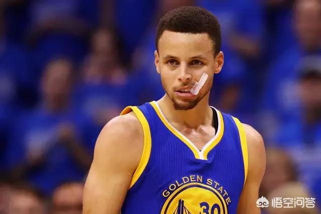 新教皇喜欢打网球 比起公牛小熊更支持白袜