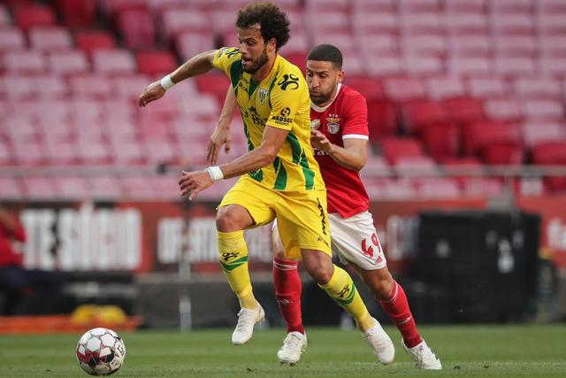 西甲-莱万哑火贝克尔制胜 巴萨0-1皇家社会