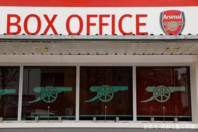 超5万名车迷打卡上赛场 2026中国超级跑车锦标赛上海站落幕