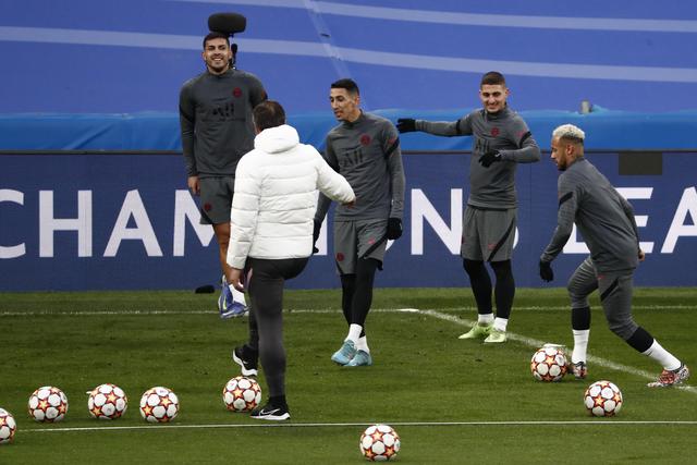 雄鹿试训35岁小托马斯 上赛季仅得到8分3助攻